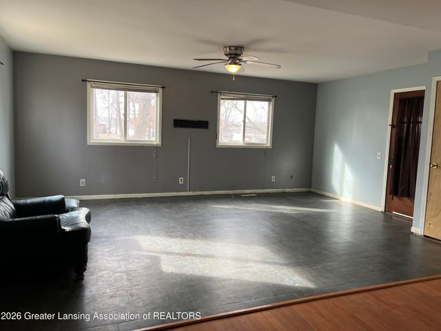 9961 Marshall Road, Olivet, MI 49076