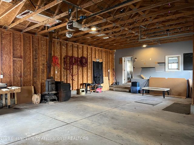 9961 Marshall Road, Olivet, MI 49076