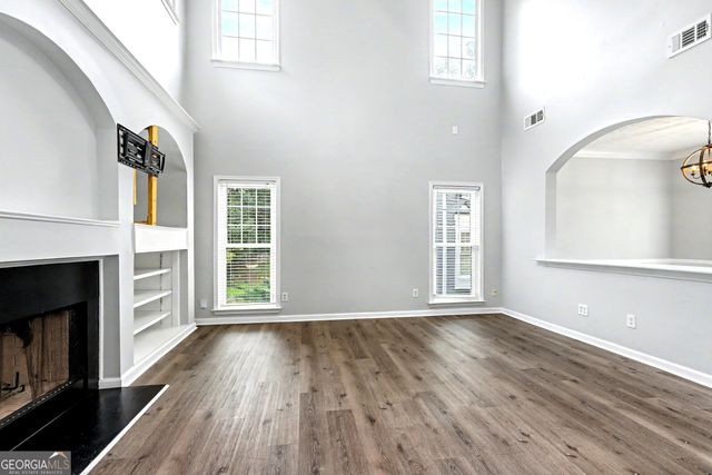 2865 Dunlin Lake Way, Lawrenceville, GA 30044