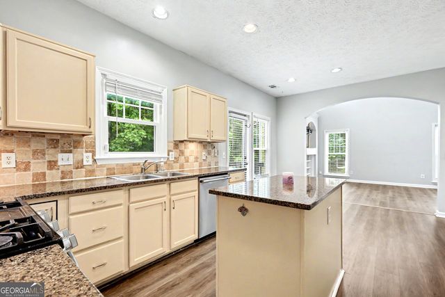2865 Dunlin Lake Way, Lawrenceville, GA 30044