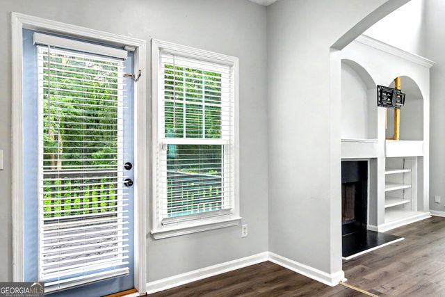 2865 Dunlin Lake Way, Lawrenceville, GA 30044