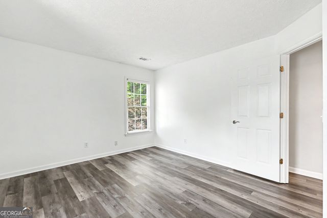 2865 Dunlin Lake Way, Lawrenceville, GA 30044