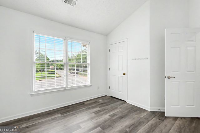 2865 Dunlin Lake Way, Lawrenceville, GA 30044