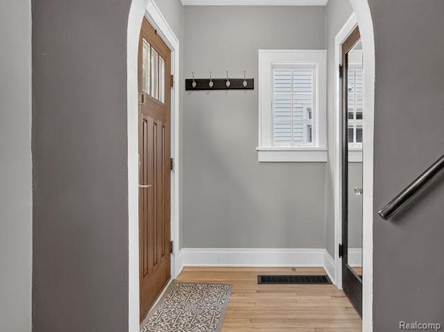 200 W Hoover Avenue, Ann Arbor, MI 48103