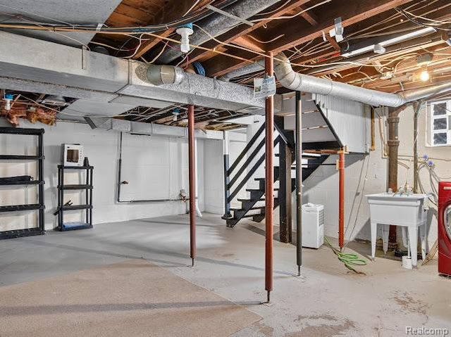 200 W Hoover Avenue, Ann Arbor, MI 48103