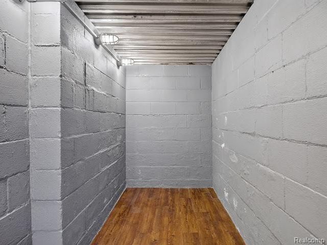 200 W Hoover Avenue, Ann Arbor, MI 48103