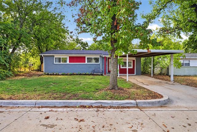 604 SW 14th Street, Moore, OK 73160