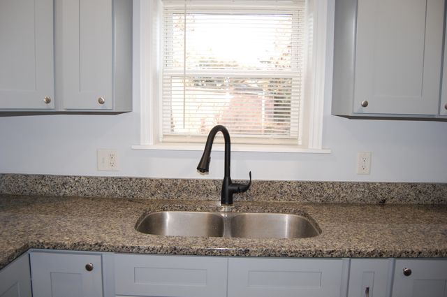 7435 Olcott Avenue, Hammond, IN 46323