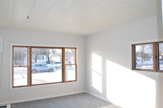 7435 Olcott Avenue, Hammond, IN 46323