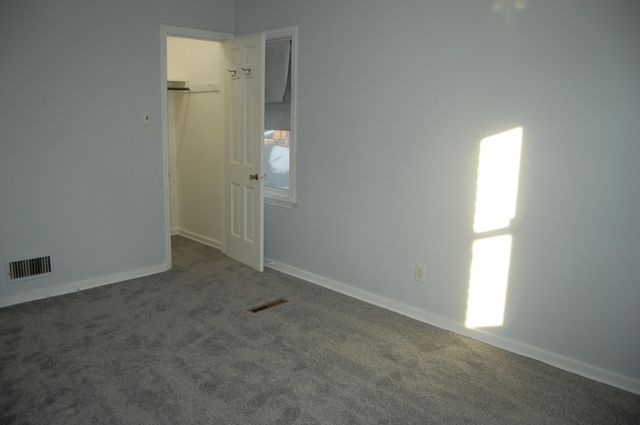 7435 Olcott Avenue, Hammond, IN 46323