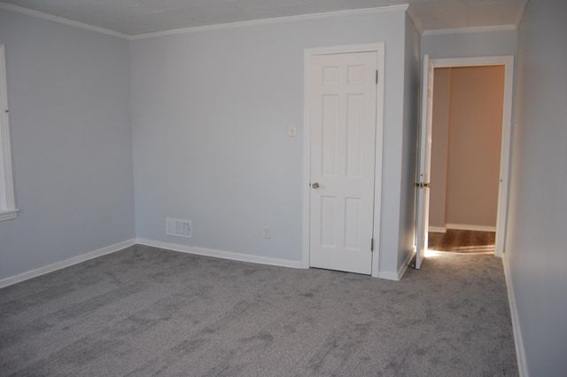 7435 Olcott Avenue, Hammond, IN 46323