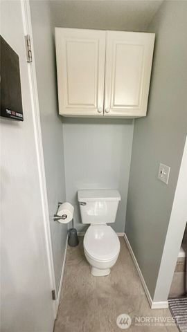 7802 Royal Oak Drive SE, Olympia, WA 98503