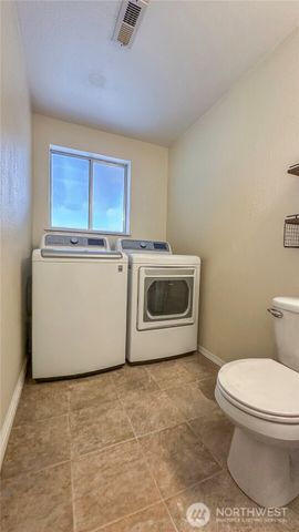 7802 Royal Oak Drive SE, Olympia, WA 98503