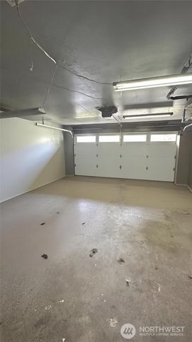 7802 Royal Oak Drive SE, Olympia, WA 98503