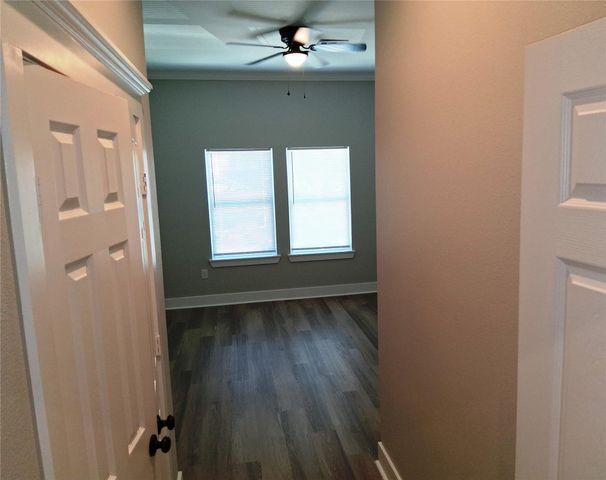 9001 Cheer Street, Houston, TX 77063