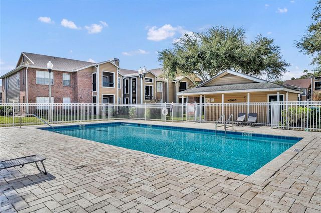 5600 DEVONBRIAR WAY N203, Orlando, FL 32822