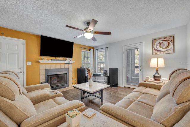 5600 DEVONBRIAR WAY N203, Orlando, FL 32822