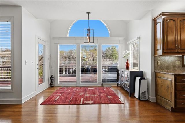 9227 Redbud Lane, Lenexa, KS 66220