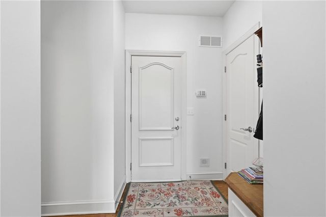 9227 Redbud Lane, Lenexa, KS 66220