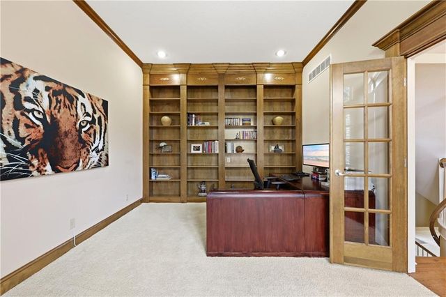 9227 Redbud Lane, Lenexa, KS 66220