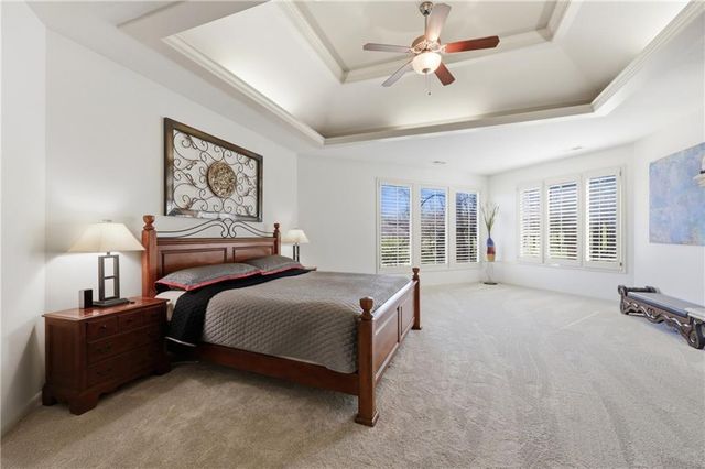 9227 Redbud Lane, Lenexa, KS 66220