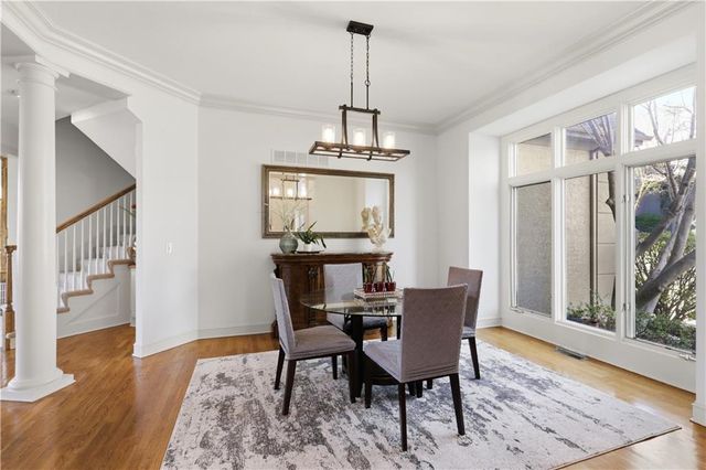 9227 Redbud Lane, Lenexa, KS 66220