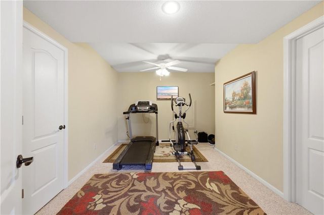 9227 Redbud Lane, Lenexa, KS 66220