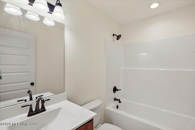 8960 Acorn Lane, Southaven, MS 38672