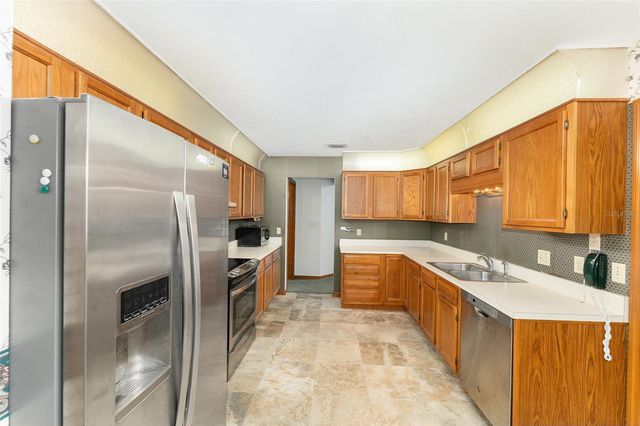 7027 NW 51ST TERRACE, Gainesville, FL 32653