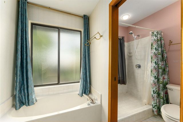 7027 NW 51ST TERRACE, Gainesville, FL 32653