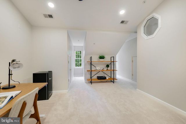 1010 MAIN ST, Gaithersburg, MD 20878