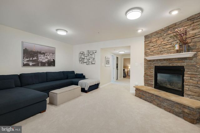 1010 MAIN ST, Gaithersburg, MD 20878