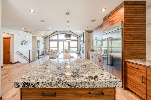 44687 Lakeview, Shaver Lake, CA 93664