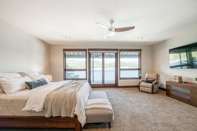 44687 Lakeview, Shaver Lake, CA 93664