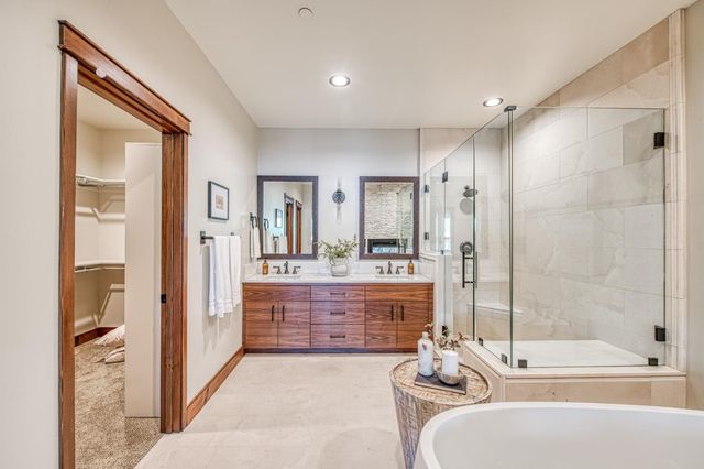 44687 Lakeview, Shaver Lake, CA 93664