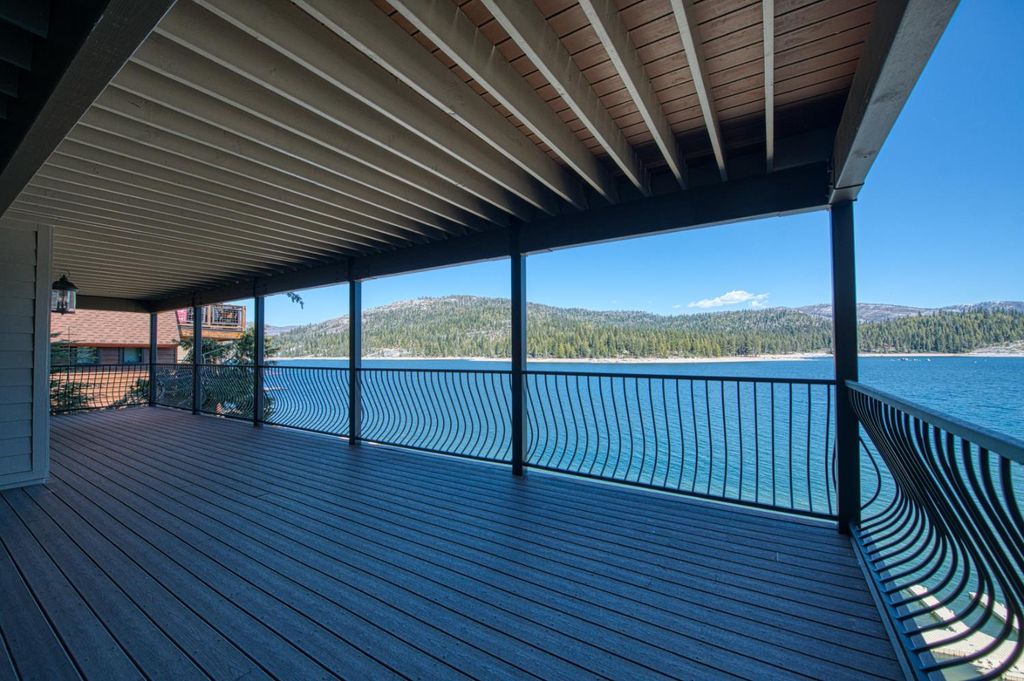 Image 62 of property listing at 44687 Lakeview, Shaver Lake, CA 93664