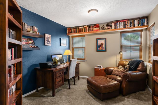 7456 Longview Drive NW, Albuquerque, NM 87120