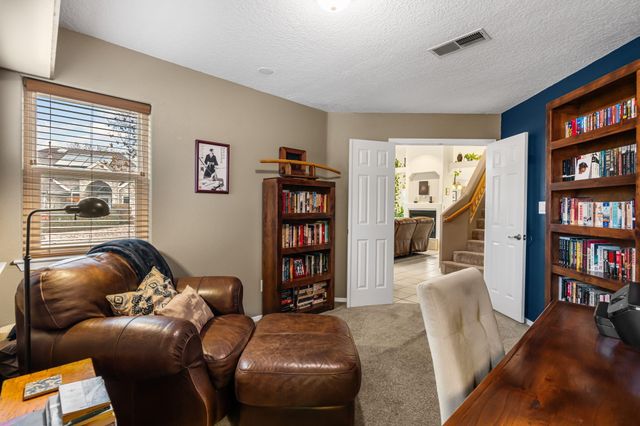 7456 Longview Drive NW, Albuquerque, NM 87120