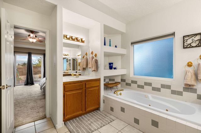 7456 Longview Drive NW, Albuquerque, NM 87120