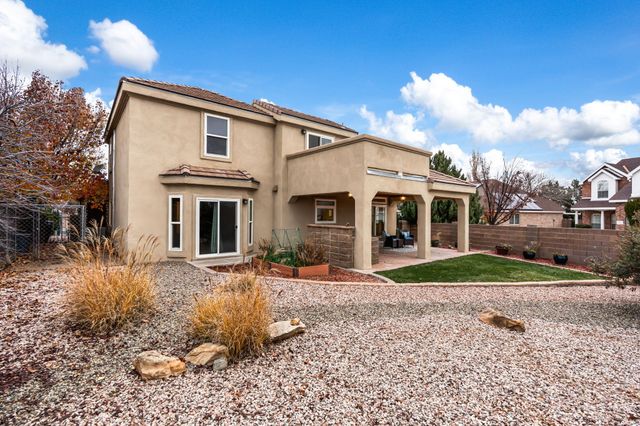 7456 Longview Drive NW, Albuquerque, NM 87120