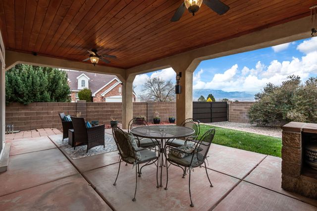 7456 Longview Drive NW, Albuquerque, NM 87120