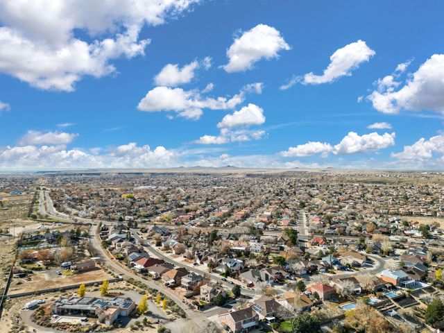 7456 Longview Drive NW, Albuquerque, NM 87120