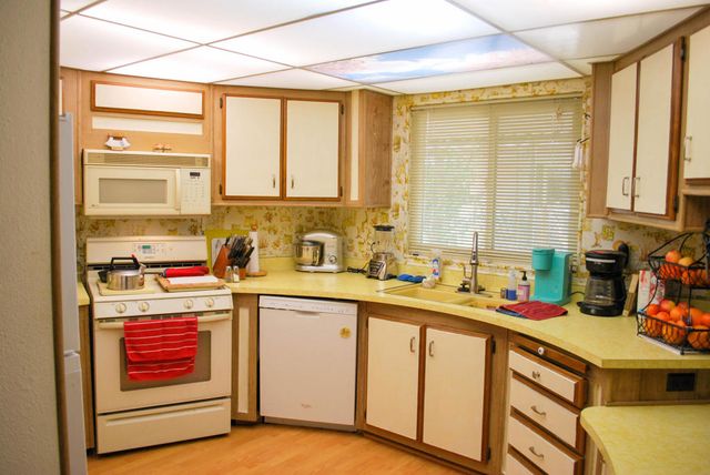 73301 Broadmoor Drive, Thousand Palms, CA 92276