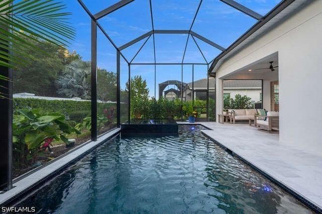 9083 Saint Lucia DR, Naples, FL 34114