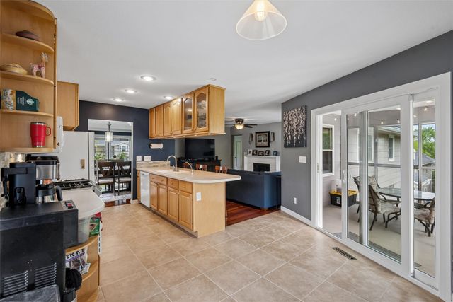 1167 20th Place, West Des Moines, IA 50265