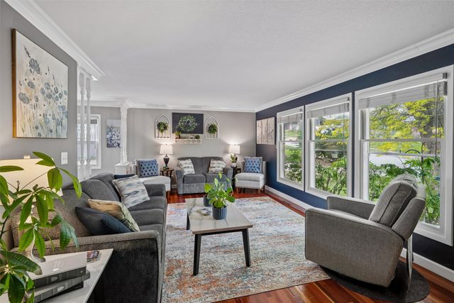 1167 20th Place, West Des Moines, IA 50265