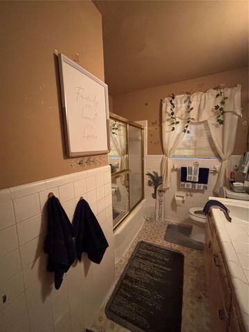 13026 Glenwyck Street, Houston, TX 77045