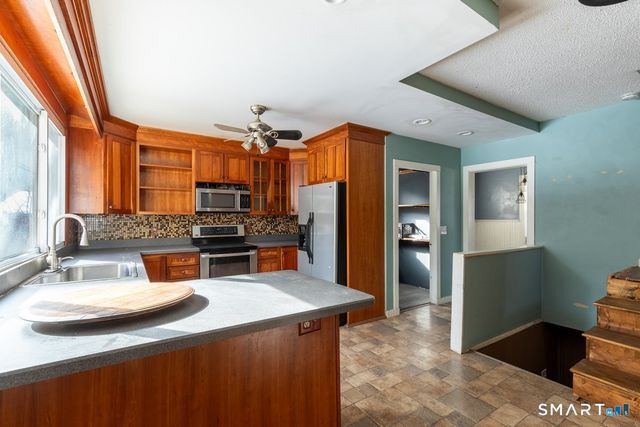 50 Selden Street, Windham, CT 06226