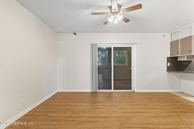 3412 RIBAULT SCENIC Drive, Jacksonville, FL 32208