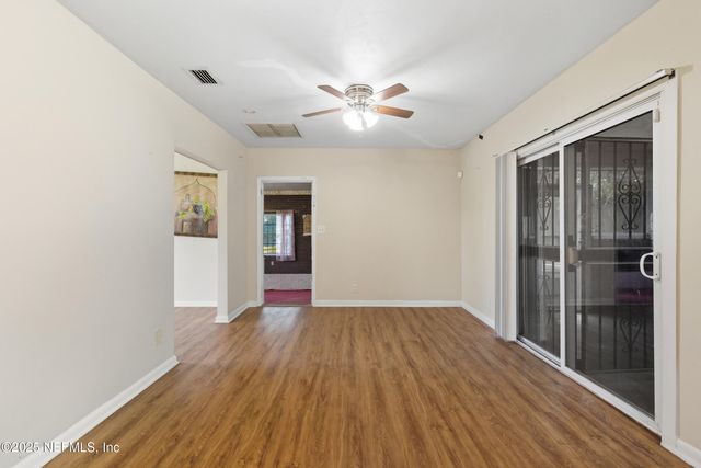 3412 RIBAULT SCENIC Drive, Jacksonville, FL 32208
